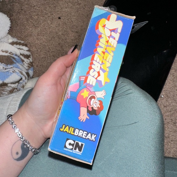 NWT Peridot Steven Universe Jailbreak puzzle Construction Set - Picture 2 of 7